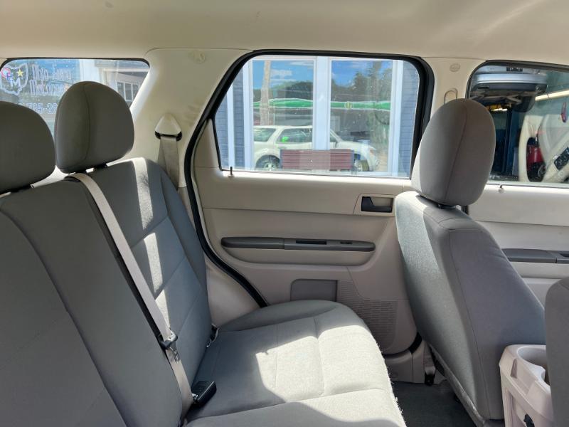 Ford Escape XLS 4WD AT 2011