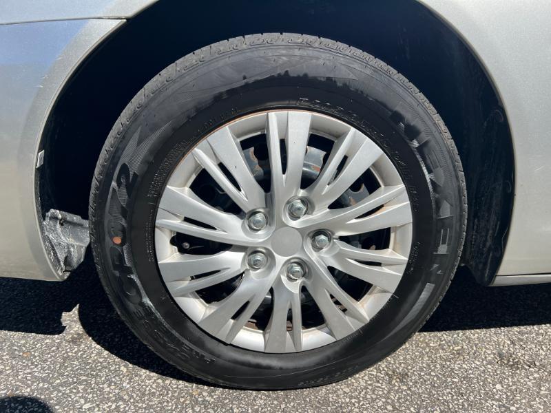 Toyota Camry LE 2005