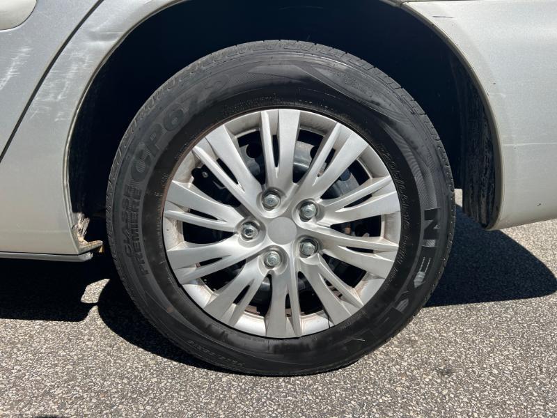 Toyota Camry LE 2005