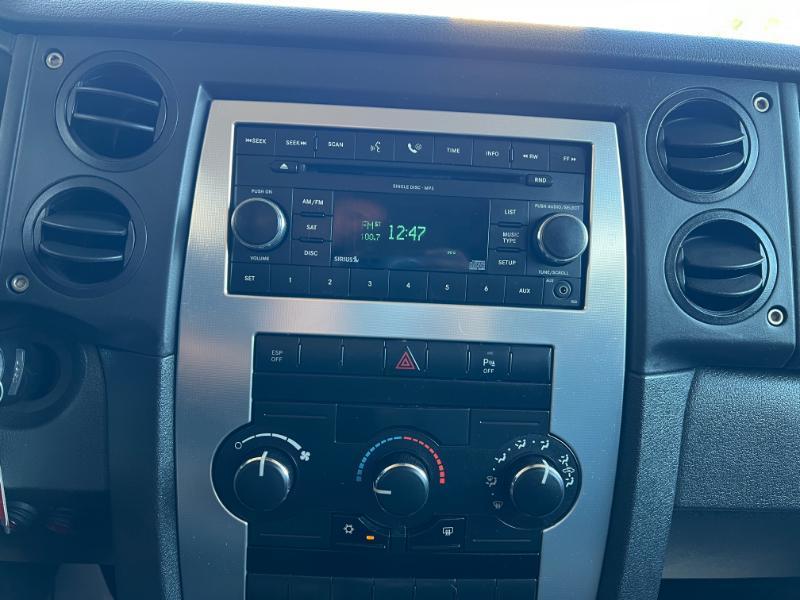 Jeep Commander Sport 4WD 2008