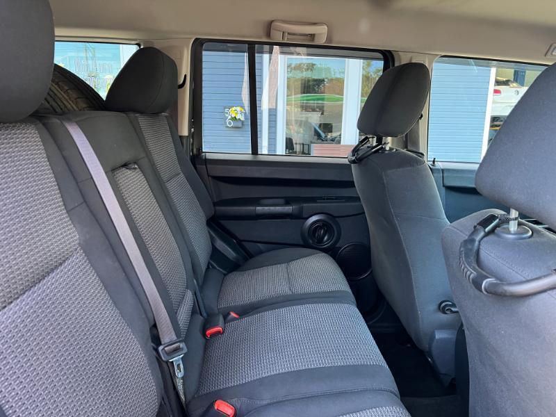 Jeep Commander Sport 4WD 2008
