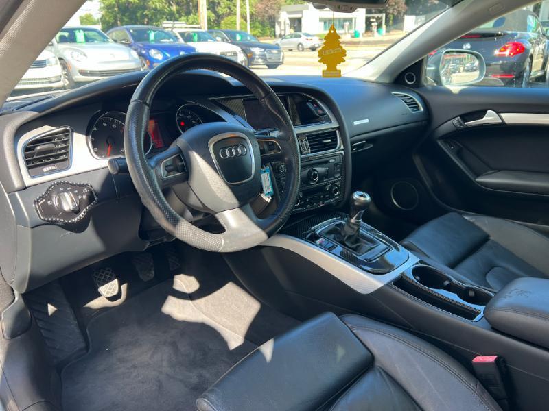 Audi A5 Coupe 2.0T quattro Manual 2011