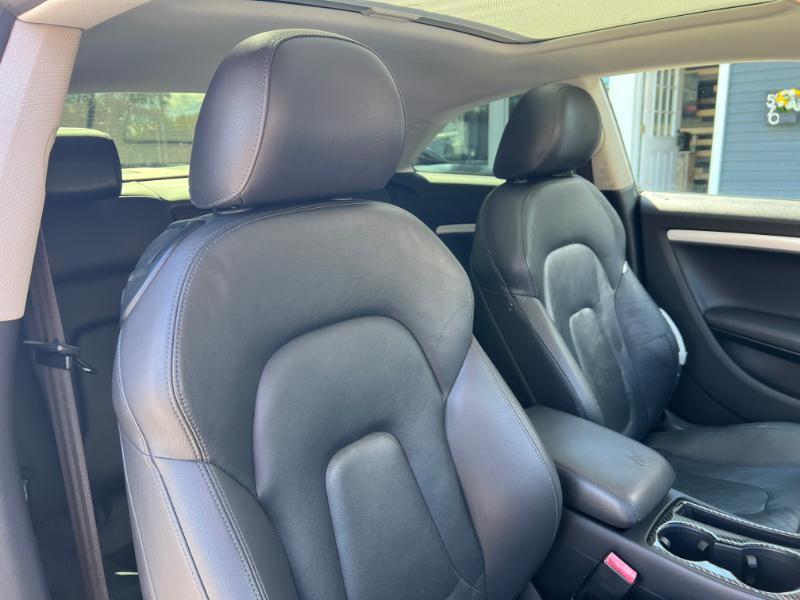 Audi A5 Coupe 2.0T quattro Manual 2011