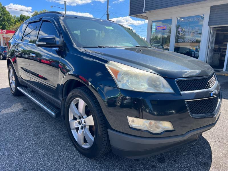 2011 Chevrolet Traverse LT FWD