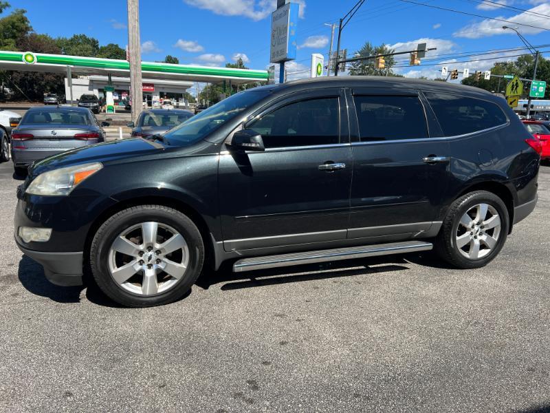 Chevrolet Traverse LT FWD 2011