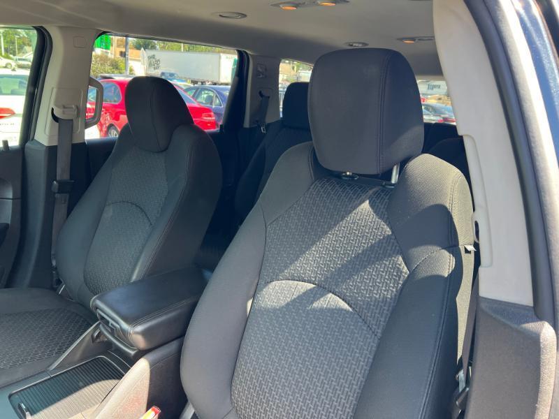 Chevrolet Traverse LT FWD 2011