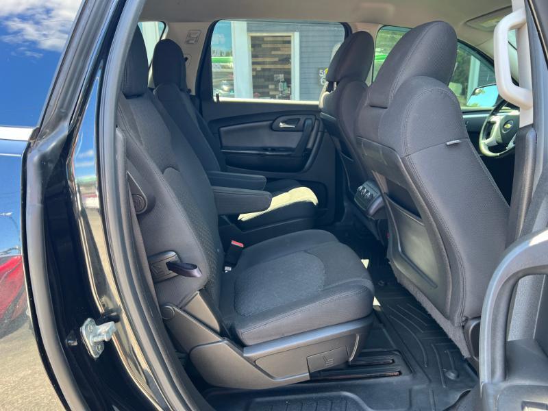 Chevrolet Traverse LT FWD 2011