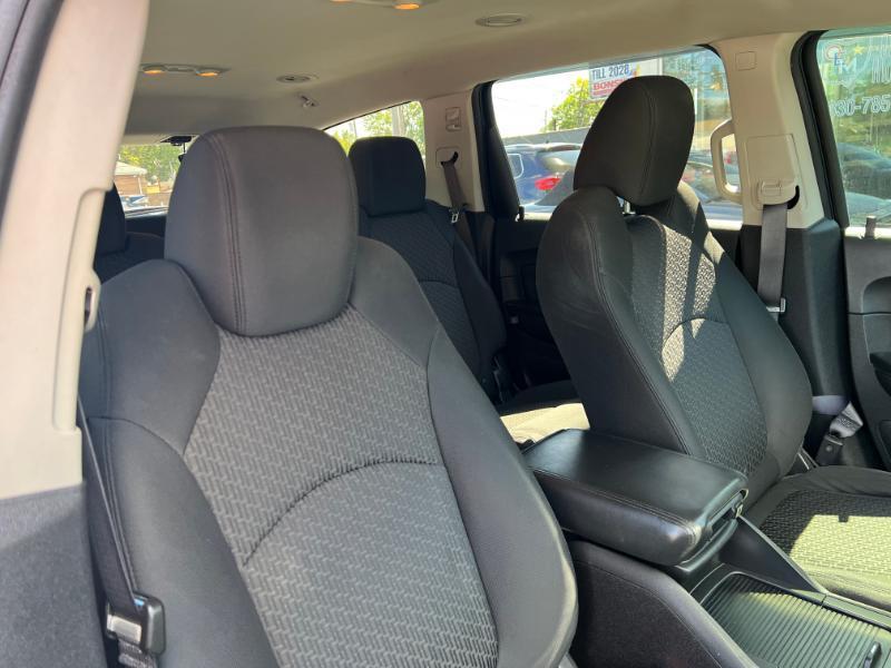 Chevrolet Traverse LT FWD 2011