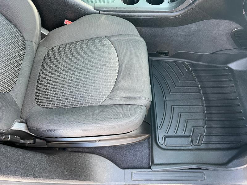 Chevrolet Traverse LT FWD 2011