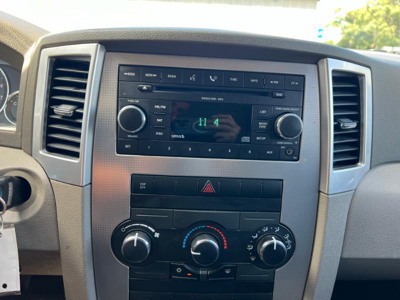 Jeep Grand Cherokee Laredo 4WD 2008