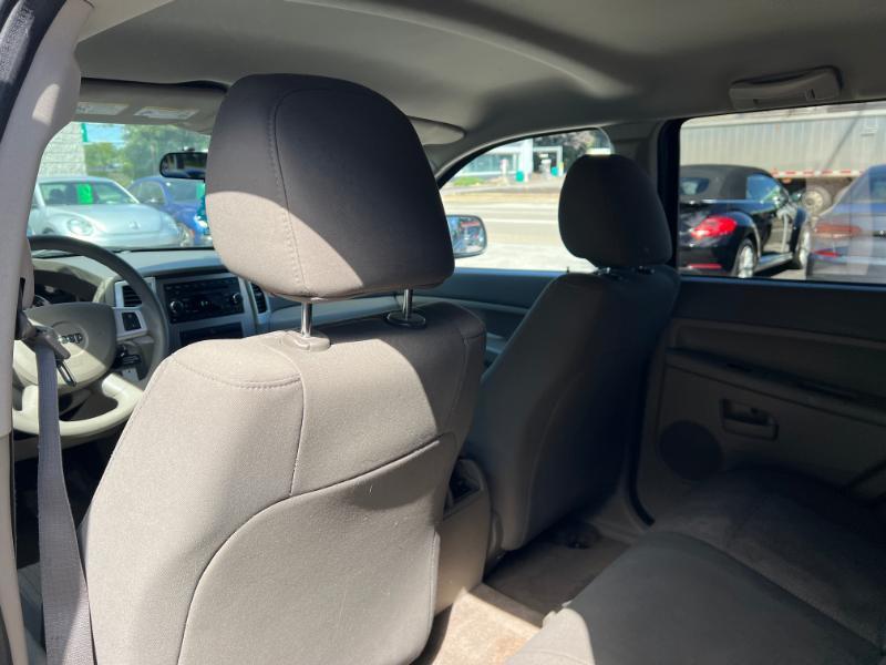 Jeep Grand Cherokee Laredo 4WD 2008