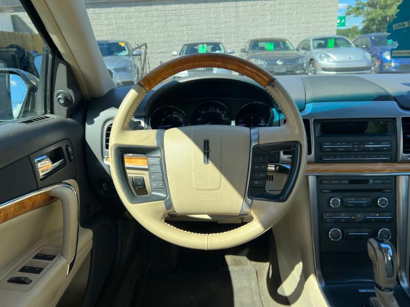 Lincoln MKZ FWD 2012