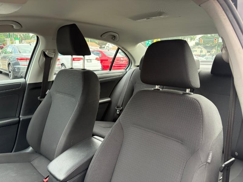 Volkswagen Jetta 1.4T S w/Technology 6A 2016