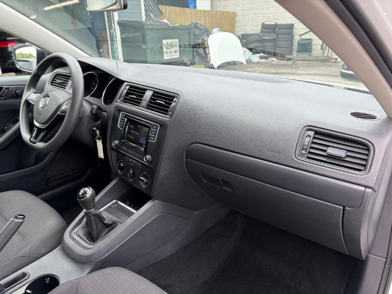 Volkswagen Jetta 1.4T S w/Technology 6A 2016