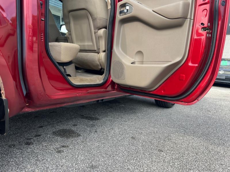Nissan Frontier PRO-4X Crew Cab 4WD 2014
