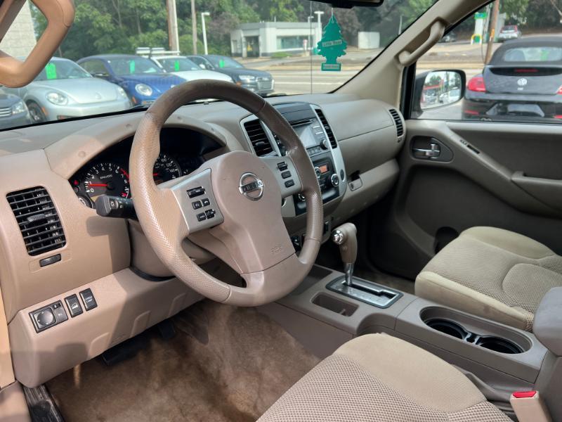 Nissan Frontier PRO-4X Crew Cab 4WD 2014