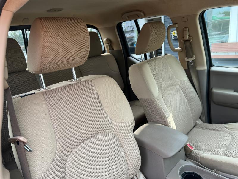 Nissan Frontier PRO-4X Crew Cab 4WD 2014