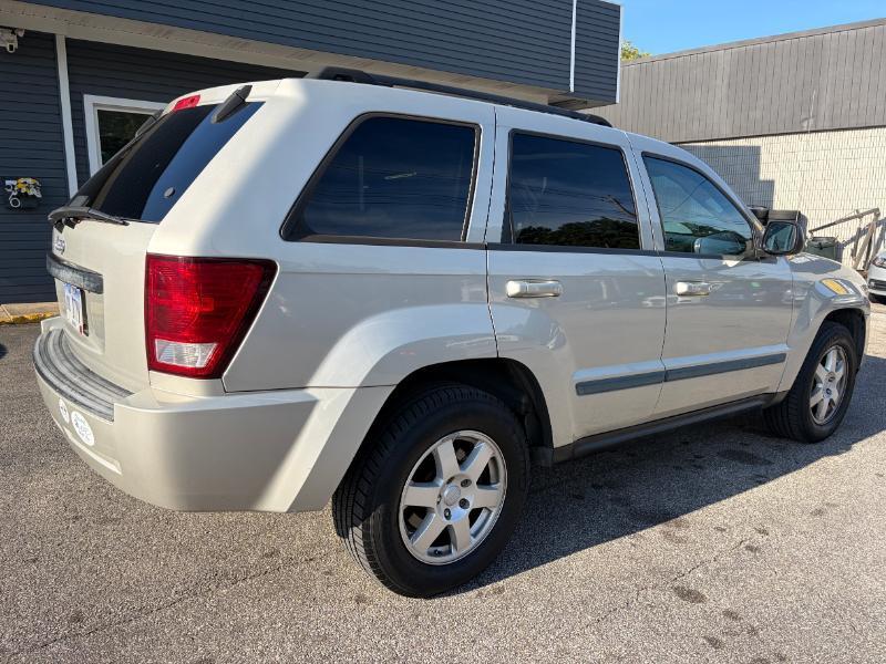 Jeep Grand Cherokee Laredo 4WD 2009