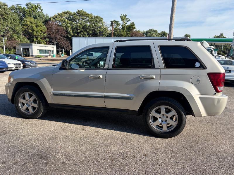 Jeep Grand Cherokee Laredo 4WD 2009