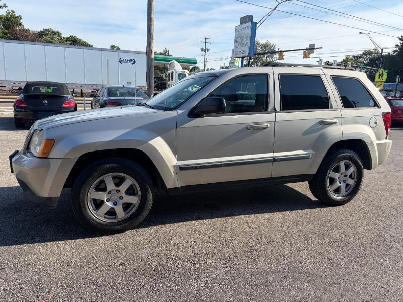 Jeep Grand Cherokee Laredo 4WD 2009
