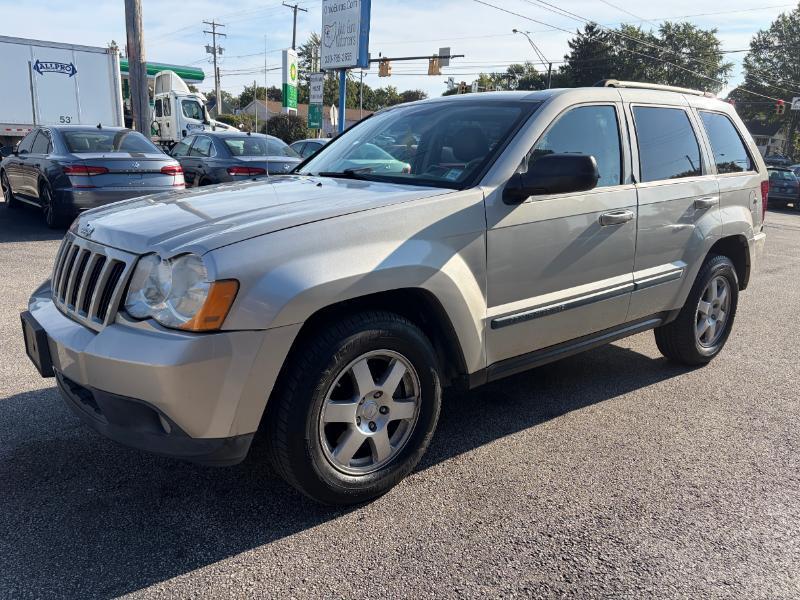 Jeep Grand Cherokee Laredo 4WD 2009
