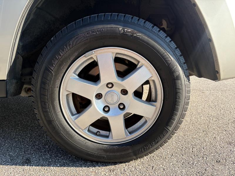 Jeep Grand Cherokee Laredo 4WD 2009