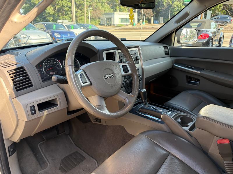 Jeep Grand Cherokee Laredo 4WD 2009