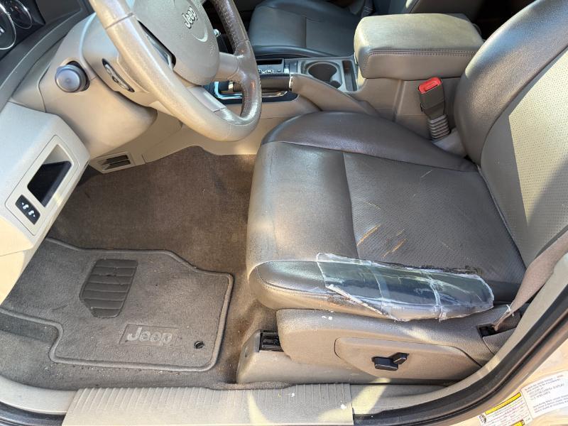 Jeep Grand Cherokee Laredo 4WD 2009