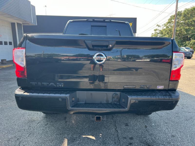 Nissan Titan PRO-4X Crew Cab 4WD 2018