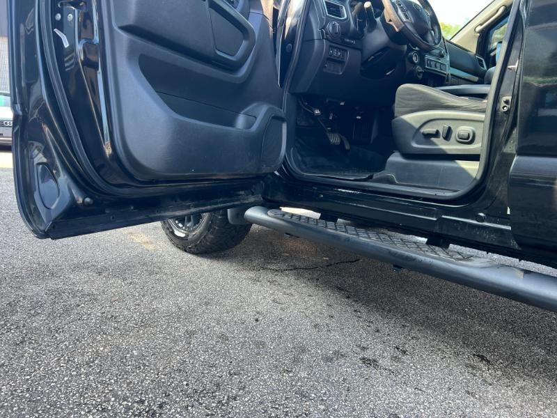 Nissan Titan PRO-4X Crew Cab 4WD 2018
