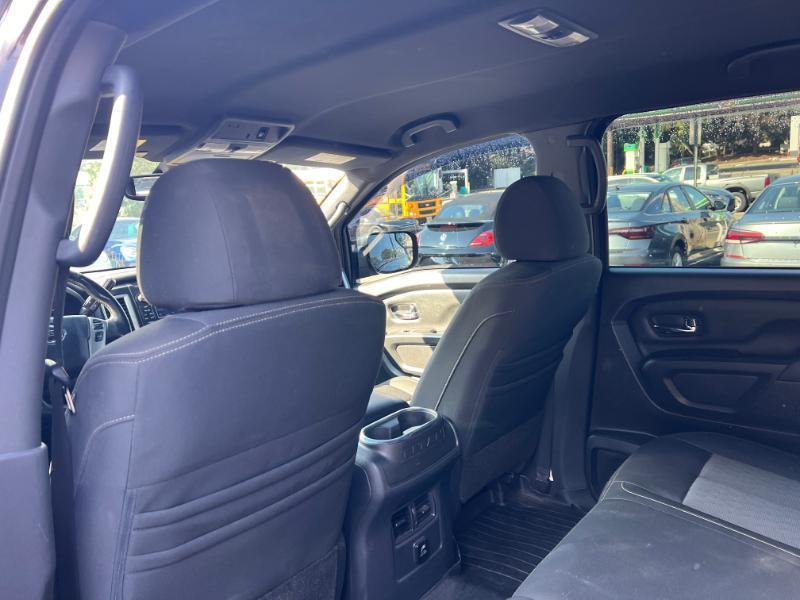 Nissan Titan PRO-4X Crew Cab 4WD 2018