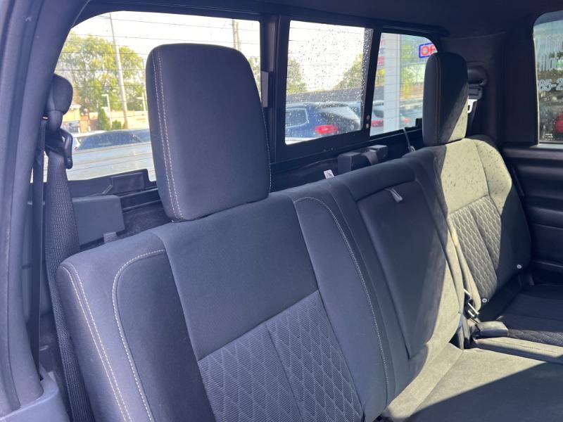 Nissan Titan PRO-4X Crew Cab 4WD 2018