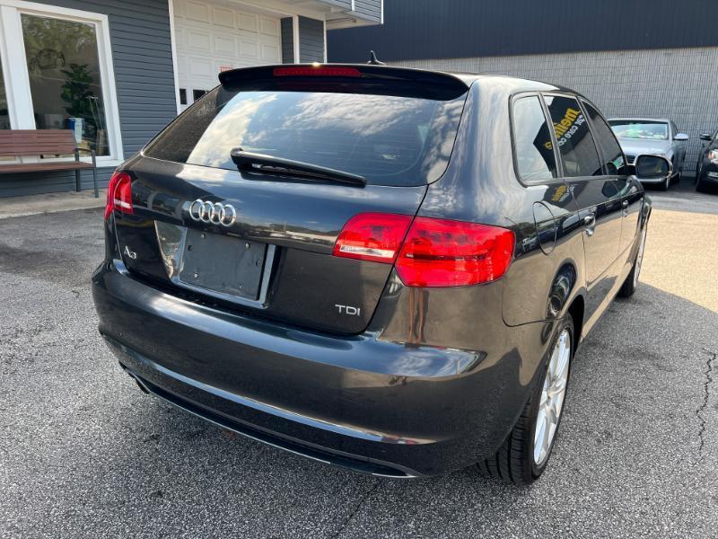 Audi A3 2.0 TDI Clean Diesel with S tronic 2011