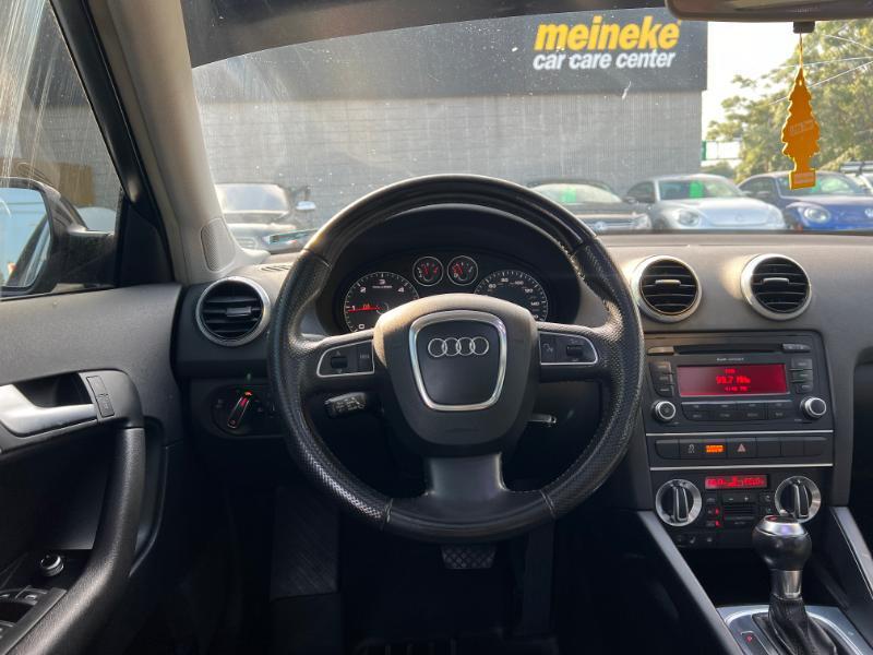 Audi A3 2.0 TDI Clean Diesel with S tronic 2011