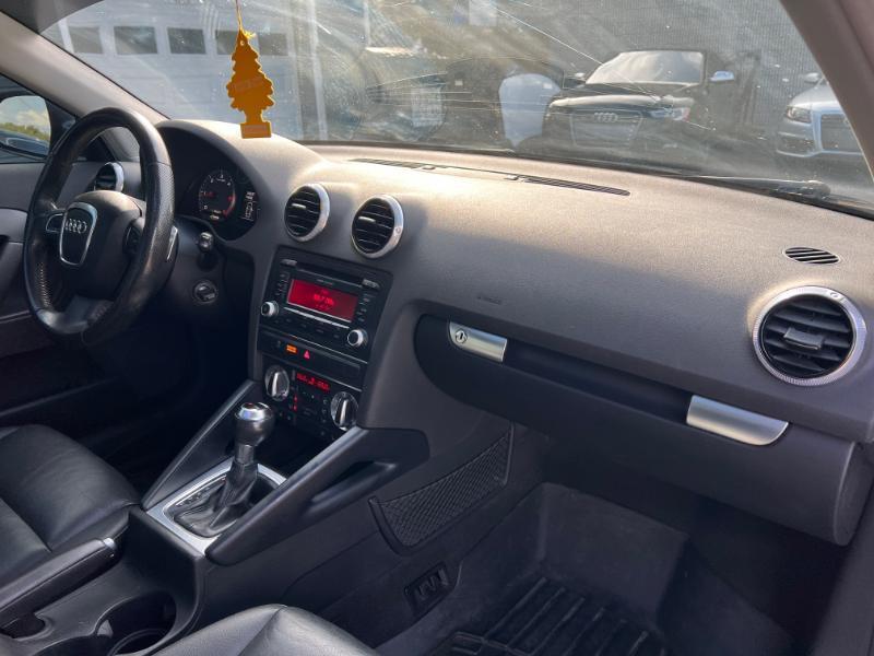 Audi A3 2.0 TDI Clean Diesel with S tronic 2011