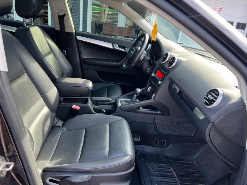 Audi A3 2.0 TDI Clean Diesel with S tronic 2011