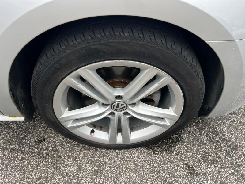 Volkswagen Passat SE PZEV 6A 2015