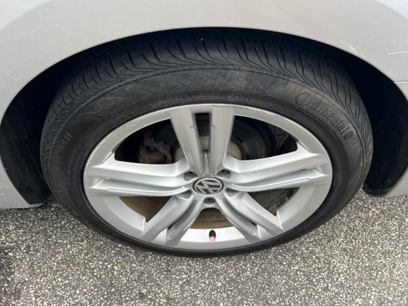 Volkswagen Passat SE PZEV 6A 2015