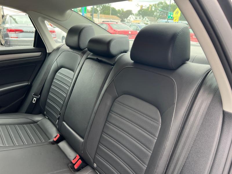 Volkswagen Passat SE PZEV 6A 2015