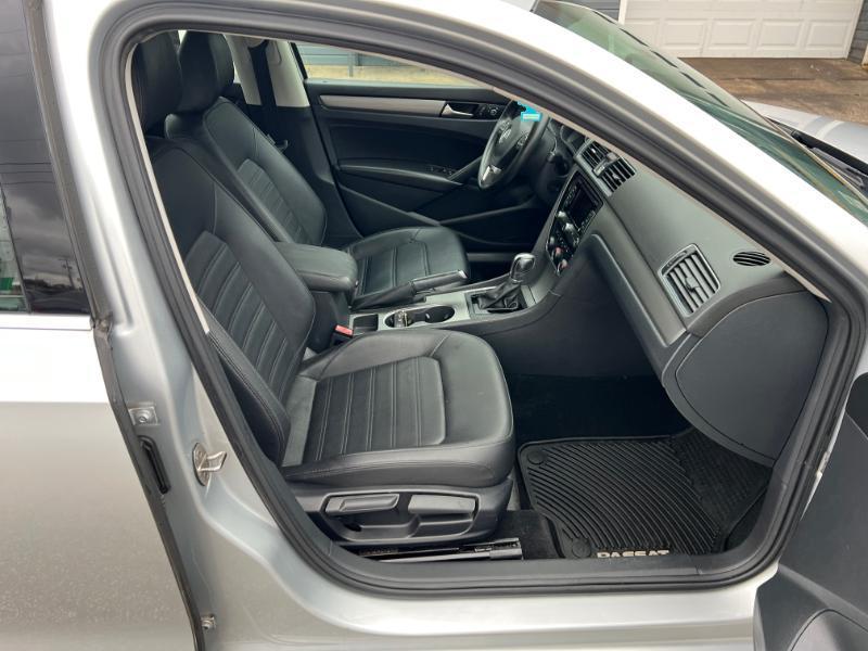 Volkswagen Passat SE PZEV 6A 2015