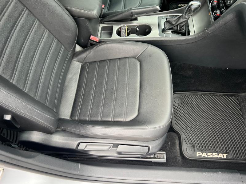 Volkswagen Passat SE PZEV 6A 2015