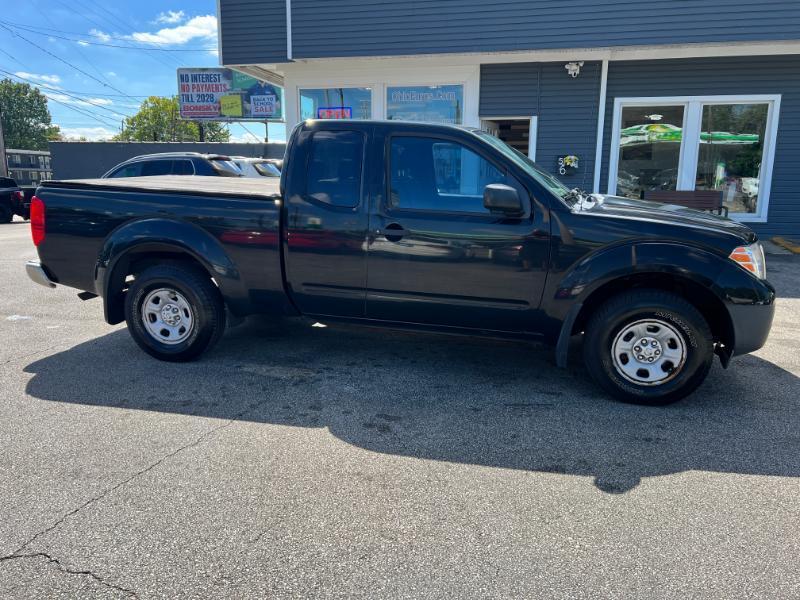 Nissan Frontier SV King Cab I4 5MT 2WD 2015