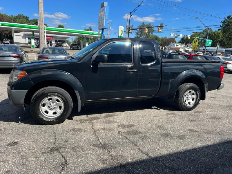 Nissan Frontier SV King Cab I4 5MT 2WD 2015