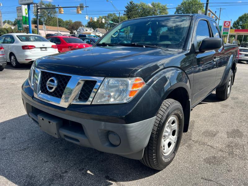 Nissan Frontier SV King Cab I4 5MT 2WD 2015
