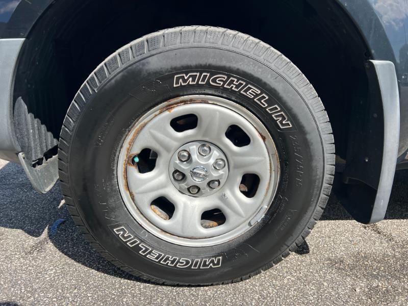 Nissan Frontier SV King Cab I4 5MT 2WD 2015