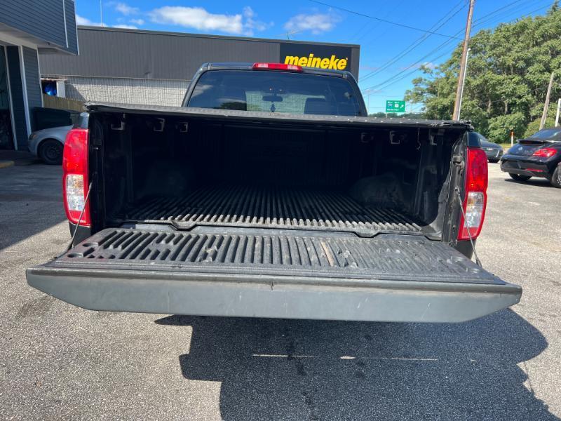 Nissan Frontier SV King Cab I4 5MT 2WD 2015