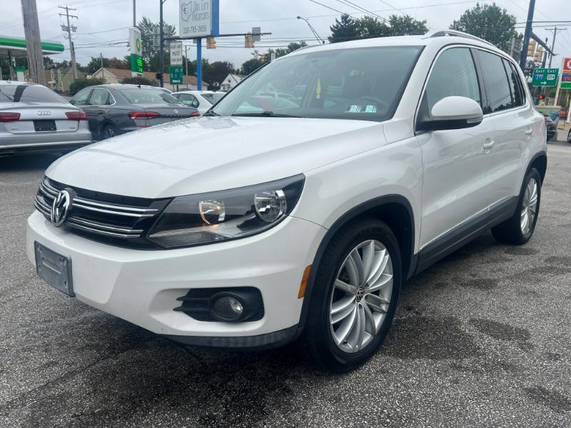 Volkswagen Tiguan S 2012