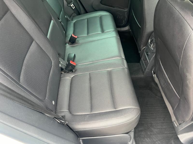 Volkswagen Tiguan S 2012