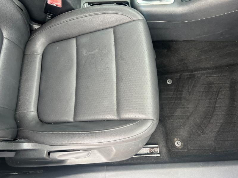 Volkswagen Tiguan S 2012