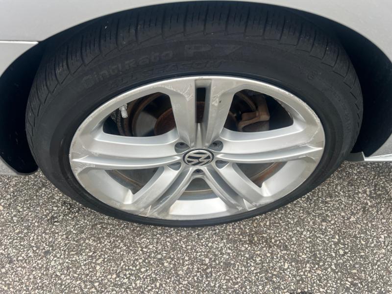 Volkswagen CC Sport w/Lighting Package 2013